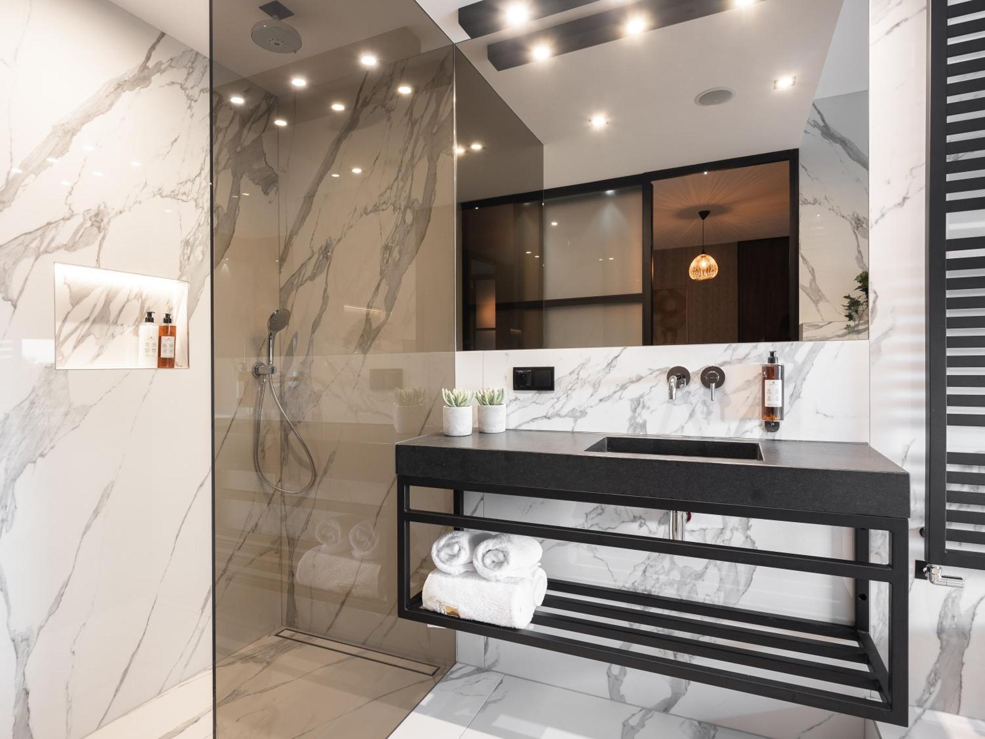 Art Penthouse With Jacuzzi - Krakow Center Apartment Exterior photo